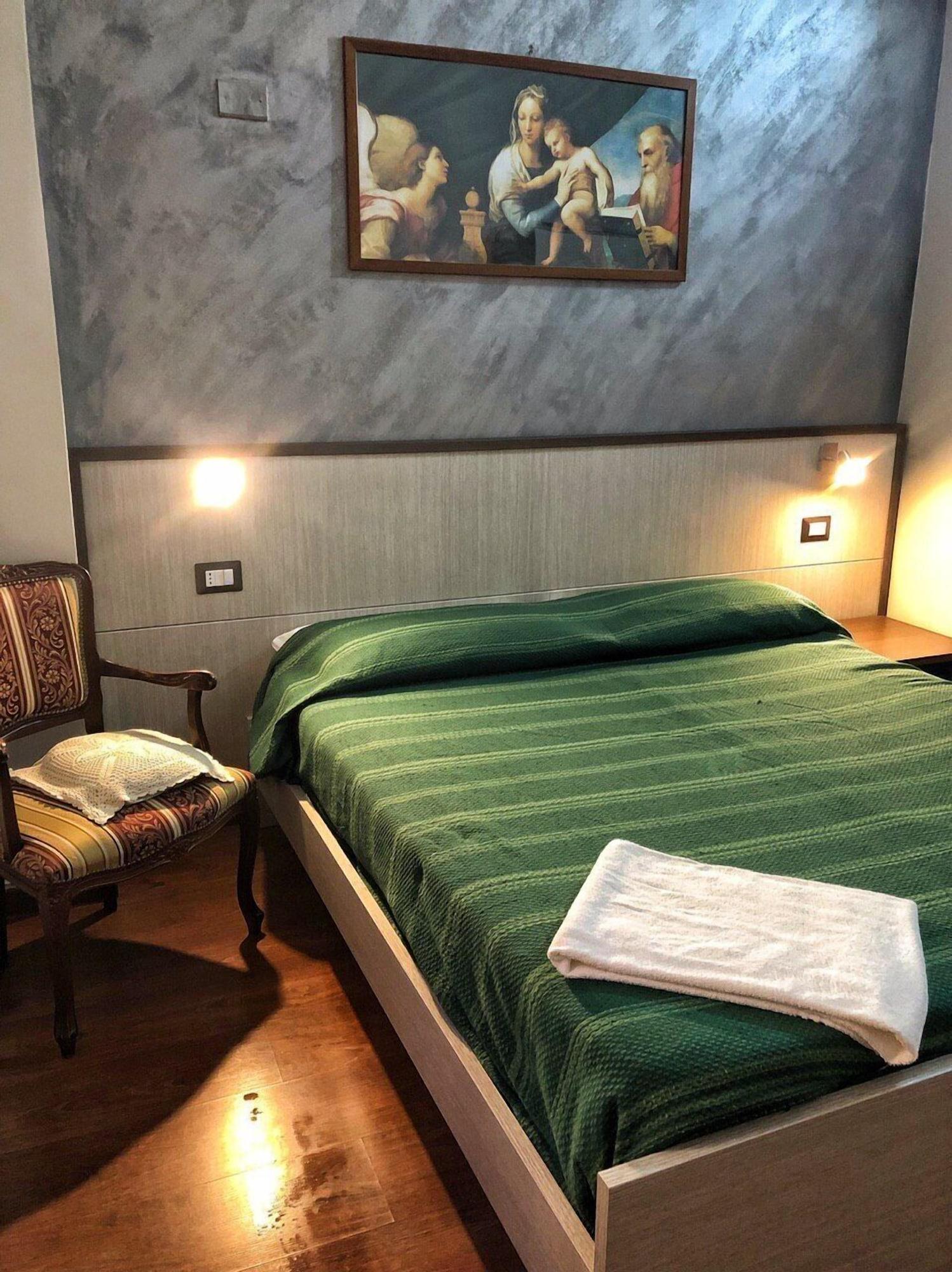 Populus Bed & Breakfast 3*