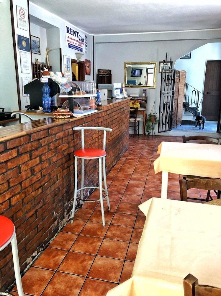 Populus Bed & Breakfast 3*